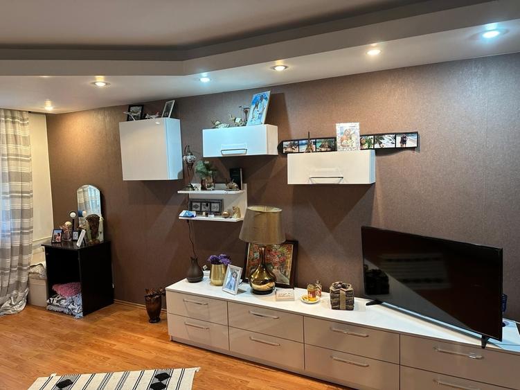 Inchiriez apartament 2 camere - 4