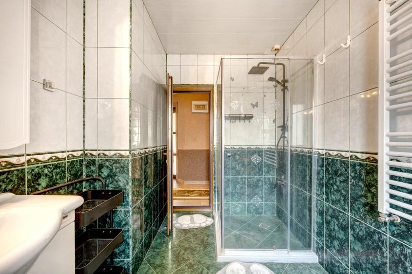 Casă individuală cu 6 camere cu Canalizare în Afumați