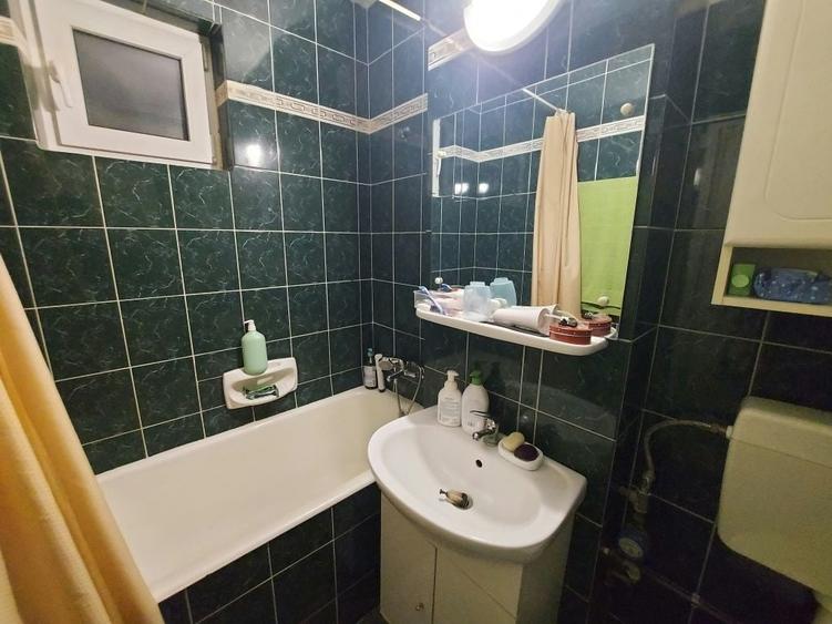 Apartament cu 2 camere decomandat în Sud