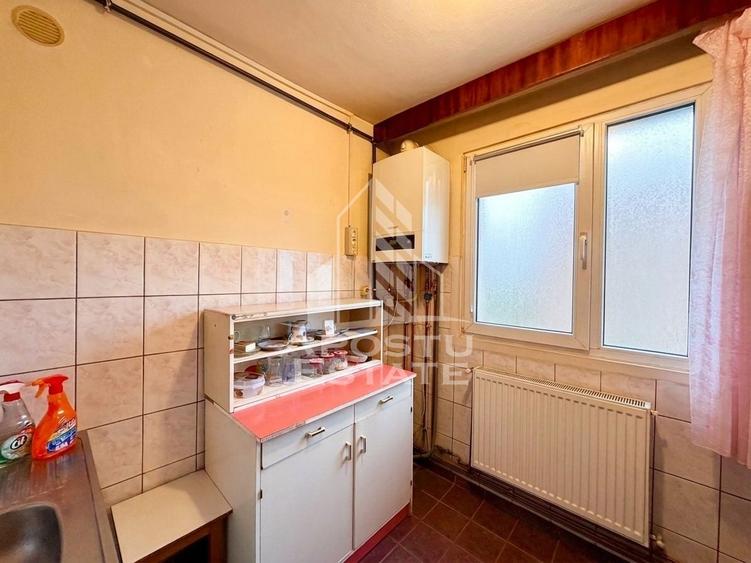 Apartament cu 2 camere decomandat, mobilat în Circumvalațiunii
