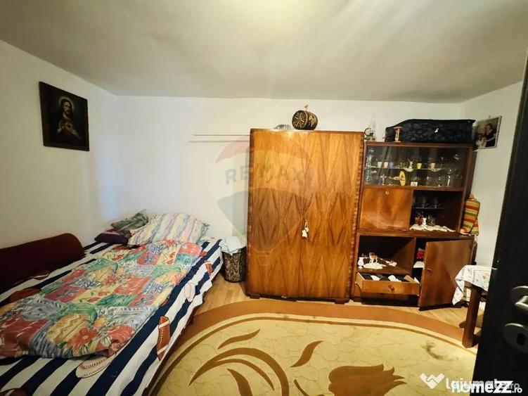 Teren de 6210 mp, în Apateu