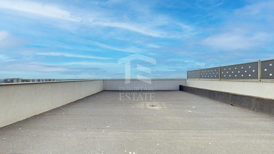 Apartament cu 4 camere nedecomandat în Theodor Pallady