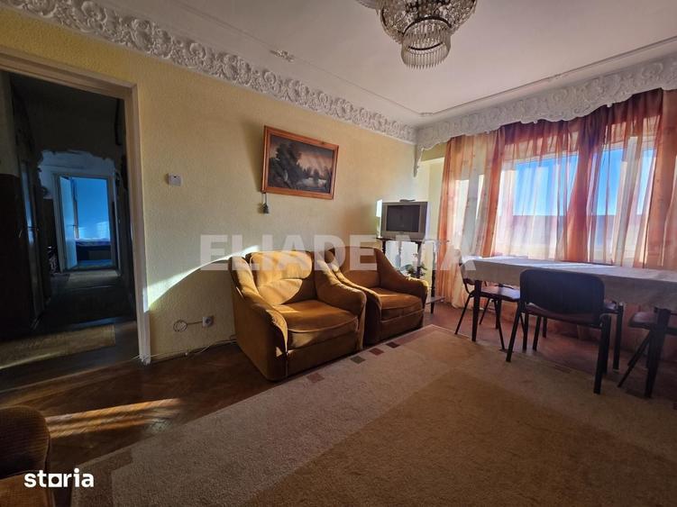 Apartament cu 3 camere decomandat în Nord