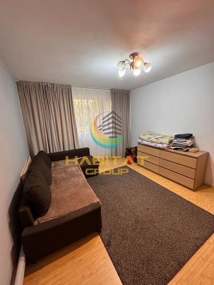 Apartament cu 2 camere decomandat, mobilat în Progresul
