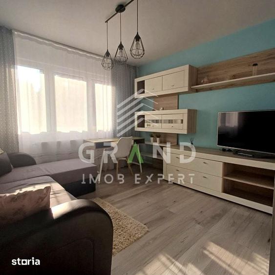 Apartament cu 2 camere decomandat în Republicii