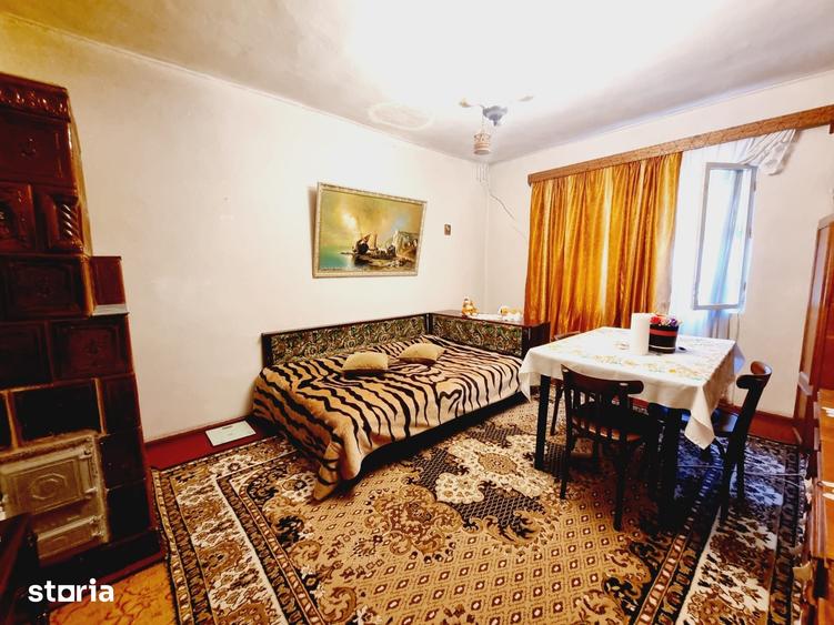 Casă cu 4 camere cu Teren 282 Mp în Țiglina 1