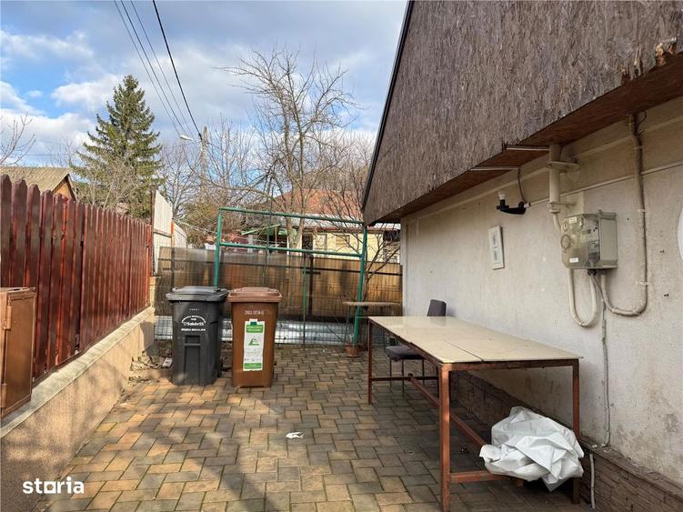 Casă cu 4 camere cu Teren 263 Mp în Central