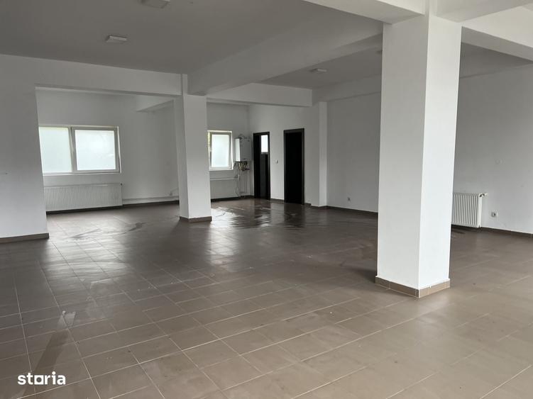 Spațiu comercial, de 135 mp, în Central