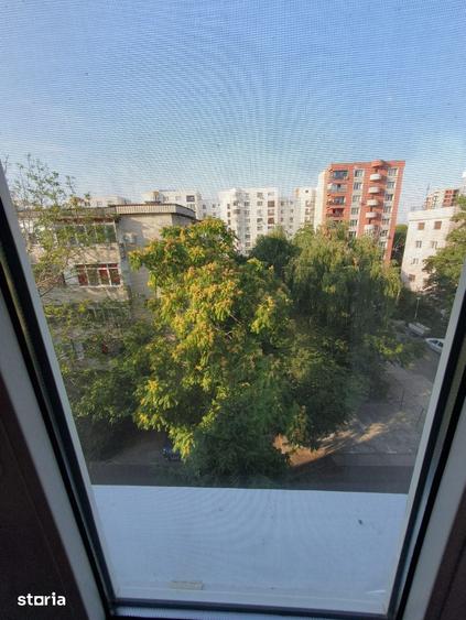 Vanzare apartament cf. 1 decomandat 3 camere + logie - 4