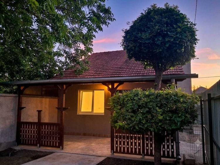 Casă cu 2 camere în Lotus
