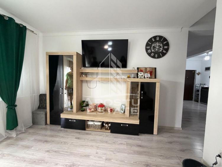 Apartament cu 3 camere decomandat, mobilat în Braytim