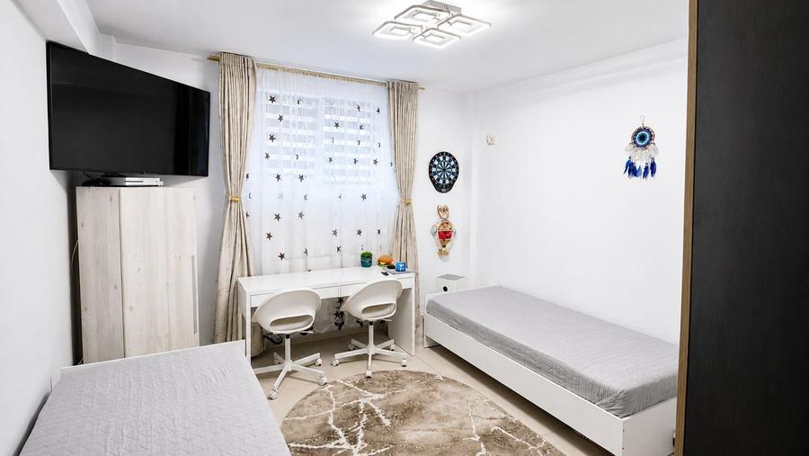 Apartament cu 2 camere decomandat în Chiajna — fotografia 3