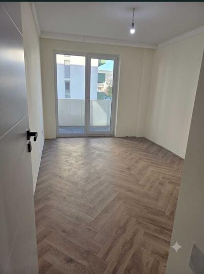 Apartament cu 3 camere semidecomandat în Mărăști — fotografia 2