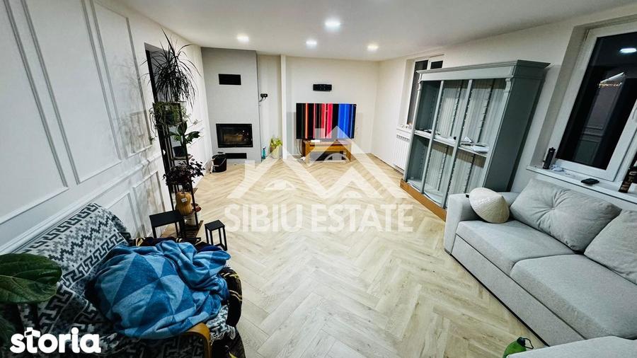 Casă cu 4 camere cu Teren 400 Mp în Central