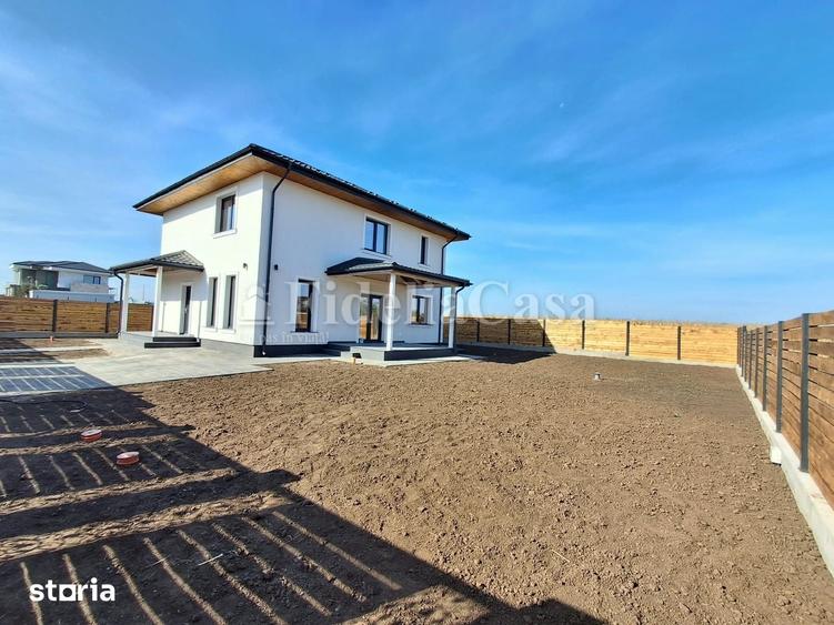Casă cu 4 camere cu Teren 528 Mp în Rediu