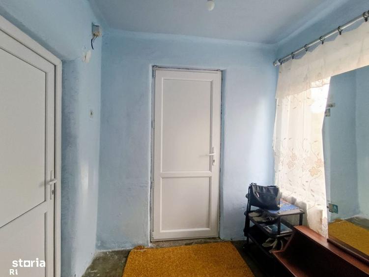 Casă cu 3 camere în Central