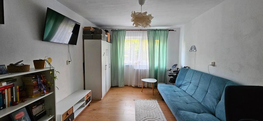 Garsoniera renovata, zona linistita  aproape de centru, Gruia - 2