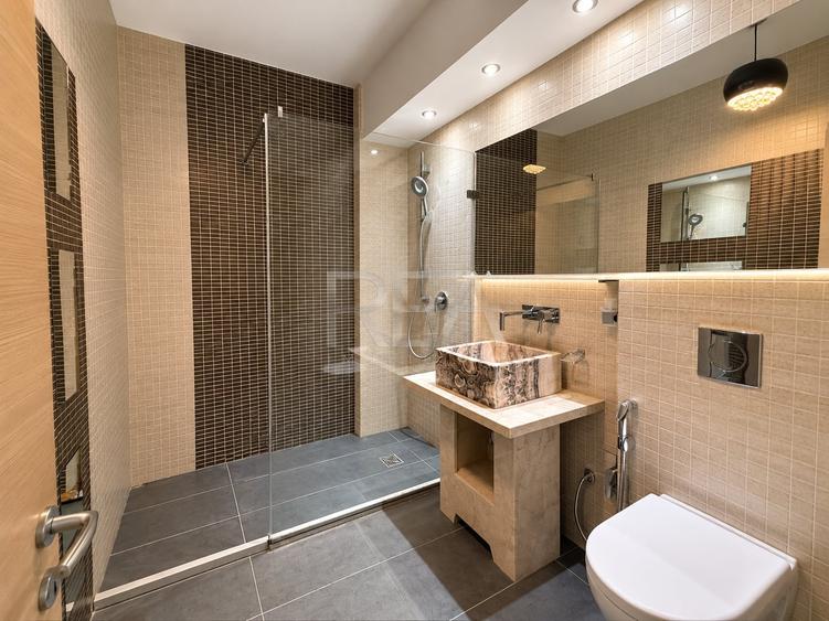 Apartament cu 2 camere semidecomandat, mobilat în Moșilor