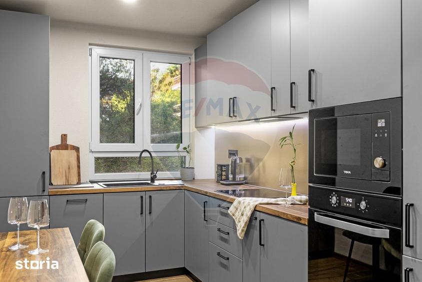 Apartament cu 2 camere, mobilat în Central