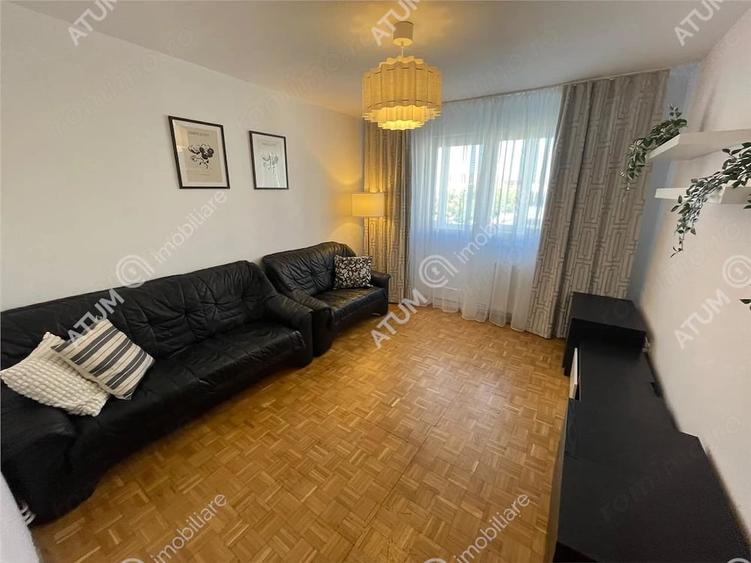 Apartament cu 3 camere decomandat în Vest