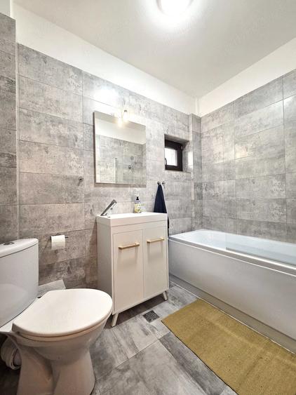 Apartament cu 3 camere decomandat în Gorjului