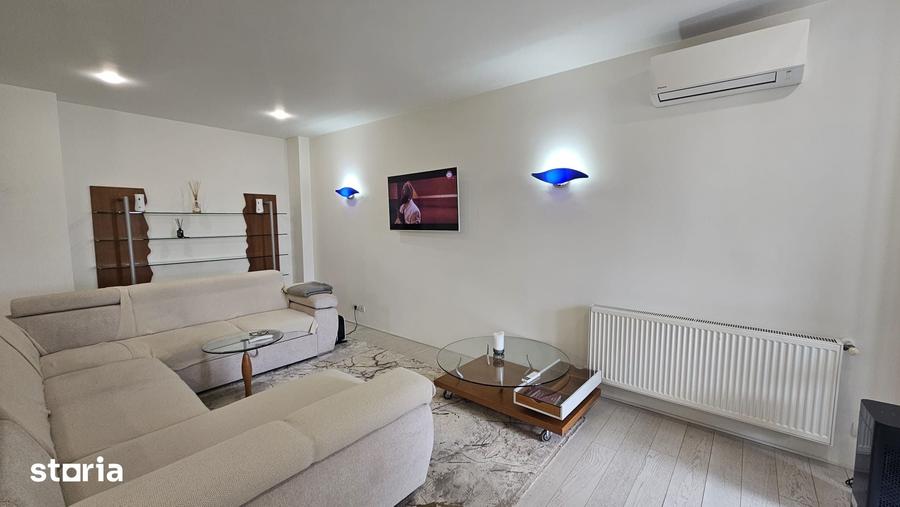 Apartament cu 4 camere în Central