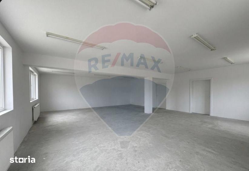 Spațiu comercial, de 160 mp, în Lazaret