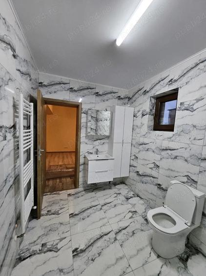 Casă cu 3 camere cu Teren 100 Mp în Granit