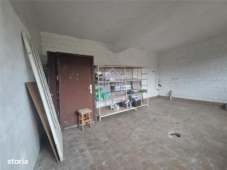 Casă cu 2 camere cu Teren 100 Mp în Moara