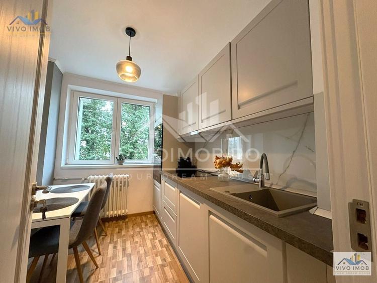 Apartament cu 3 camere semidecomandat, mobilat în Titan