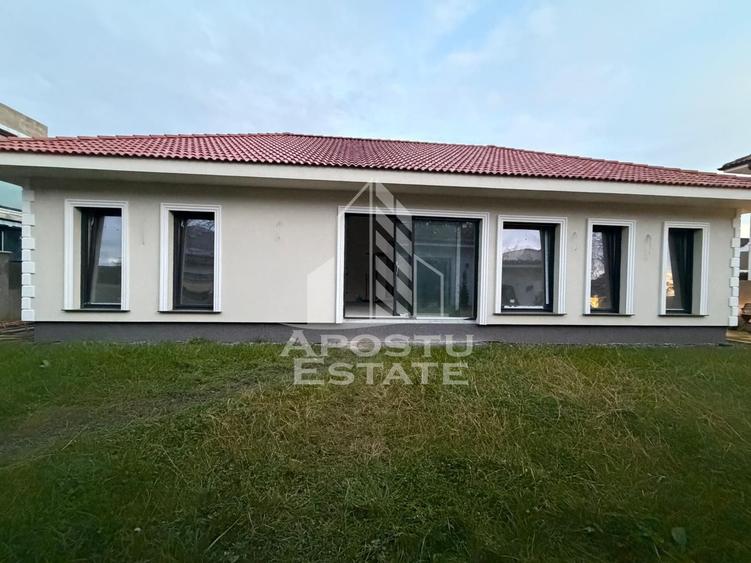 Casă individuală cu 3 camere cu Canalizare în Braytim