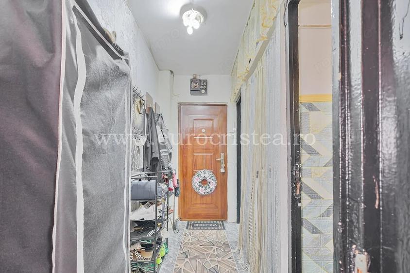 Apartament cu 2 camere de vanzare in Mangalia Etaj 1, aproape de Plaja, Strada Ion Creanga - 2