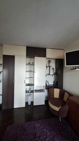 Apartament cu 2 camere nedecomandat în Brătianu