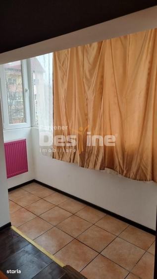 Apartament cu 2 camere semidecomandat în Dâmbovița