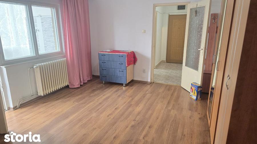 Apartament cu 3 camere în Ultracentral