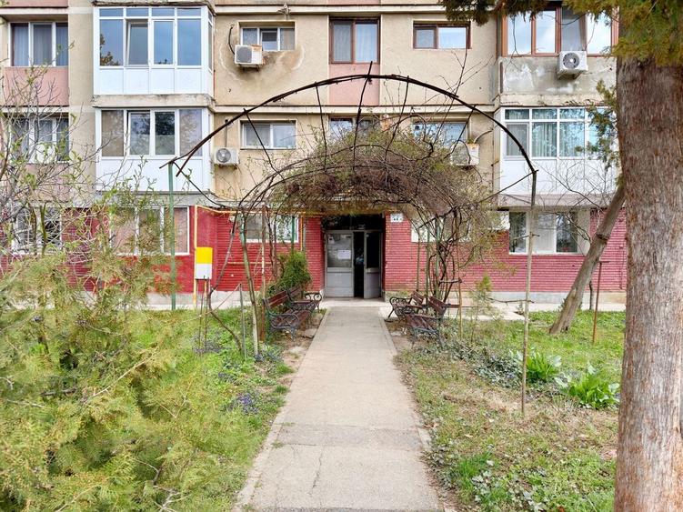 Apartament cu 2 camere semidecomandat, mobilat în Kiseleff