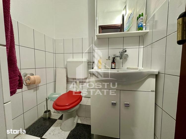 Apartament cu 3 camere decomandat în Soarelui