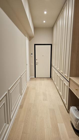 Apartament cu 3 camere decomandat în Barbu Văcărescu