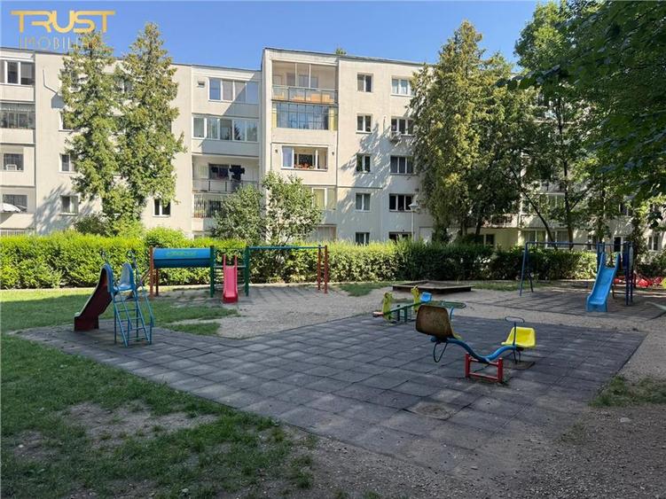 Apartament cu 4 camere decomandat în Mănăștur