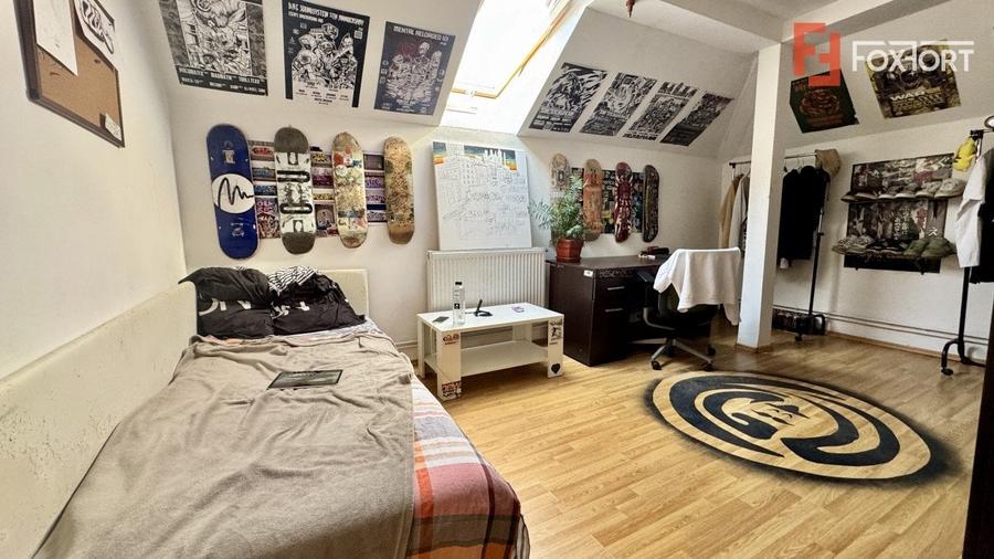 Apartament cu 3 camere decomandat, mobilat în Girocului