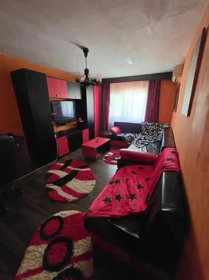 Apartament cu 2 camere decomandat în Inel I