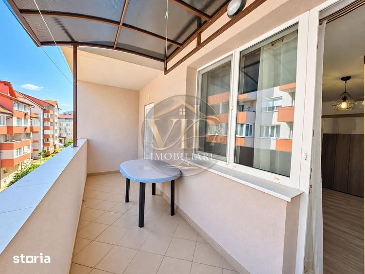 Apartament cu 3 camere decomandat în Tolstoi