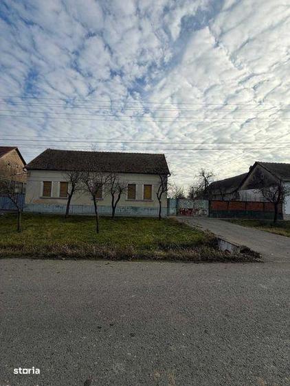Casă cu 4 camere cu Teren 475 Mp în Liebling