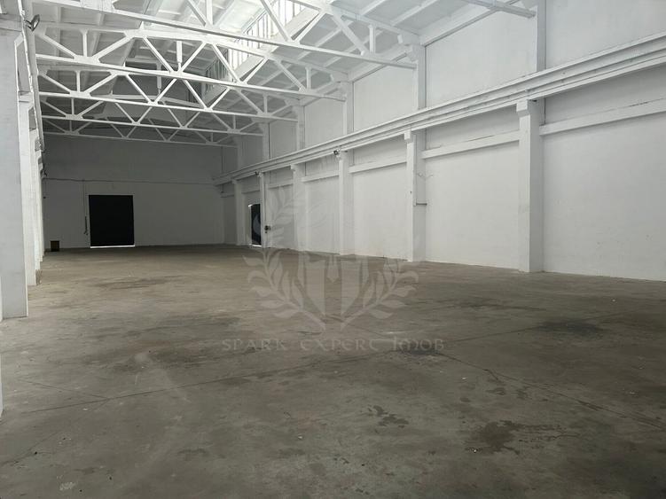 Spațiu industrial, de 1,100 mp, în Mihai Bravu