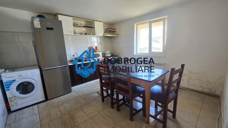 Casă individuală cu 3 camere cu Teren 400 Mp în Central