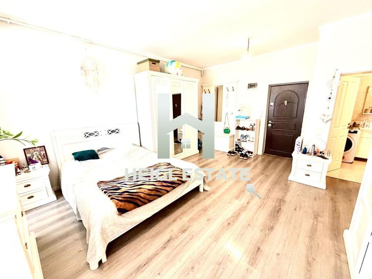 Apartament cu 2 camere semidecomandat în Giroc