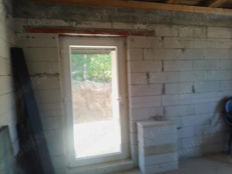 Casă cu 3 camere cu Teren 450 Mp în Central