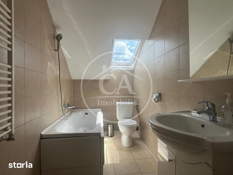 Casă cu 3 camere decomandat cu Teren 200 Mp în Orașul Nou