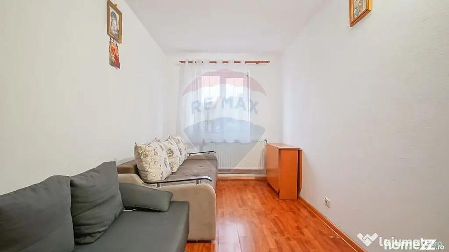 Apartament cu 2 camere semidecomandat în Est