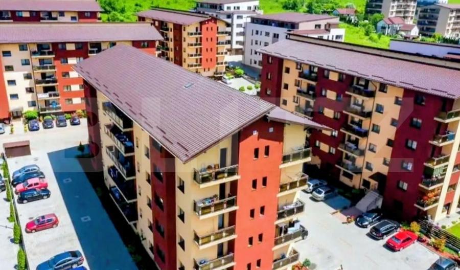 Apartament cu 6 camere semidecomandat în Florești